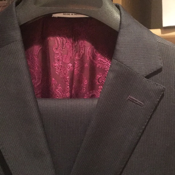 Hickey Freeman Suit - Picture 2 of 4